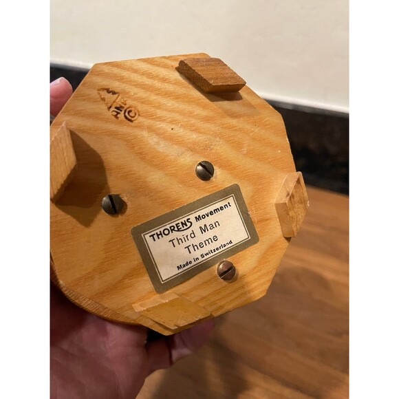 Thorens Third Man Theme Carved Wood Music Box - Picture 5 of 5